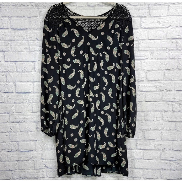 Women's PLUS SIZE Black Paisley Long Sleeve Tunic Crochet Pleated Tunic XXL - Picture 4 of 10